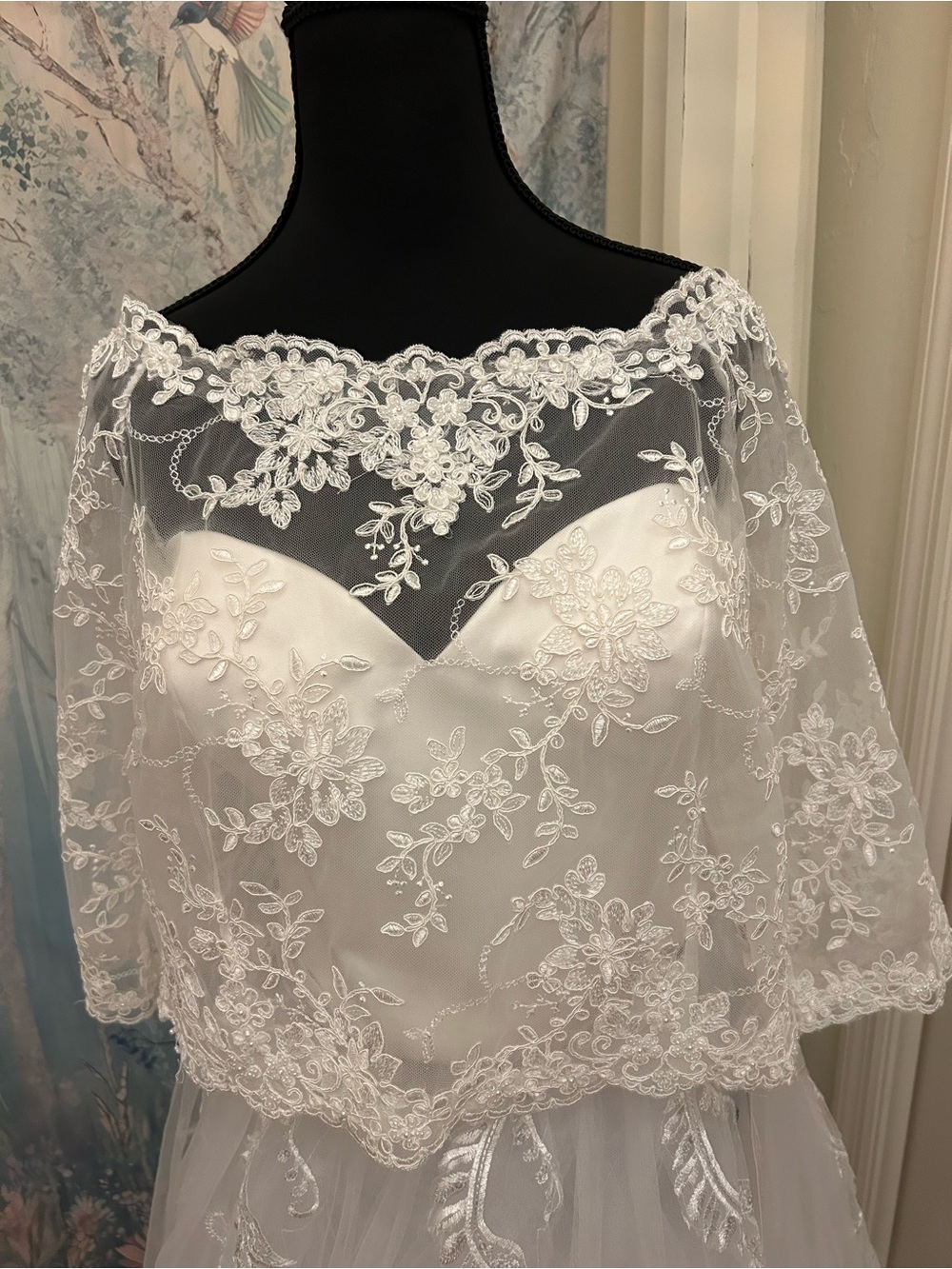 Lace Appliqué Off-Shoulder White Bridal Top